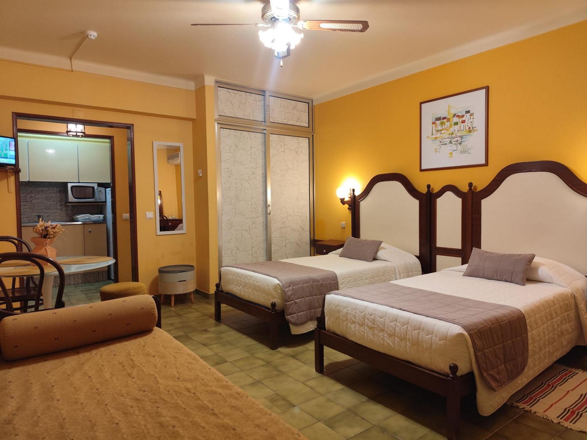 Apartamentos Turisticos Praia Grande Ferragudo  Dış mekan fotoğraf