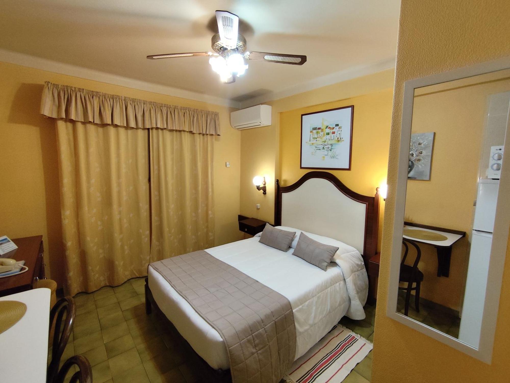 Apartamentos Turisticos Praia Grande Ferragudo  Dış mekan fotoğraf