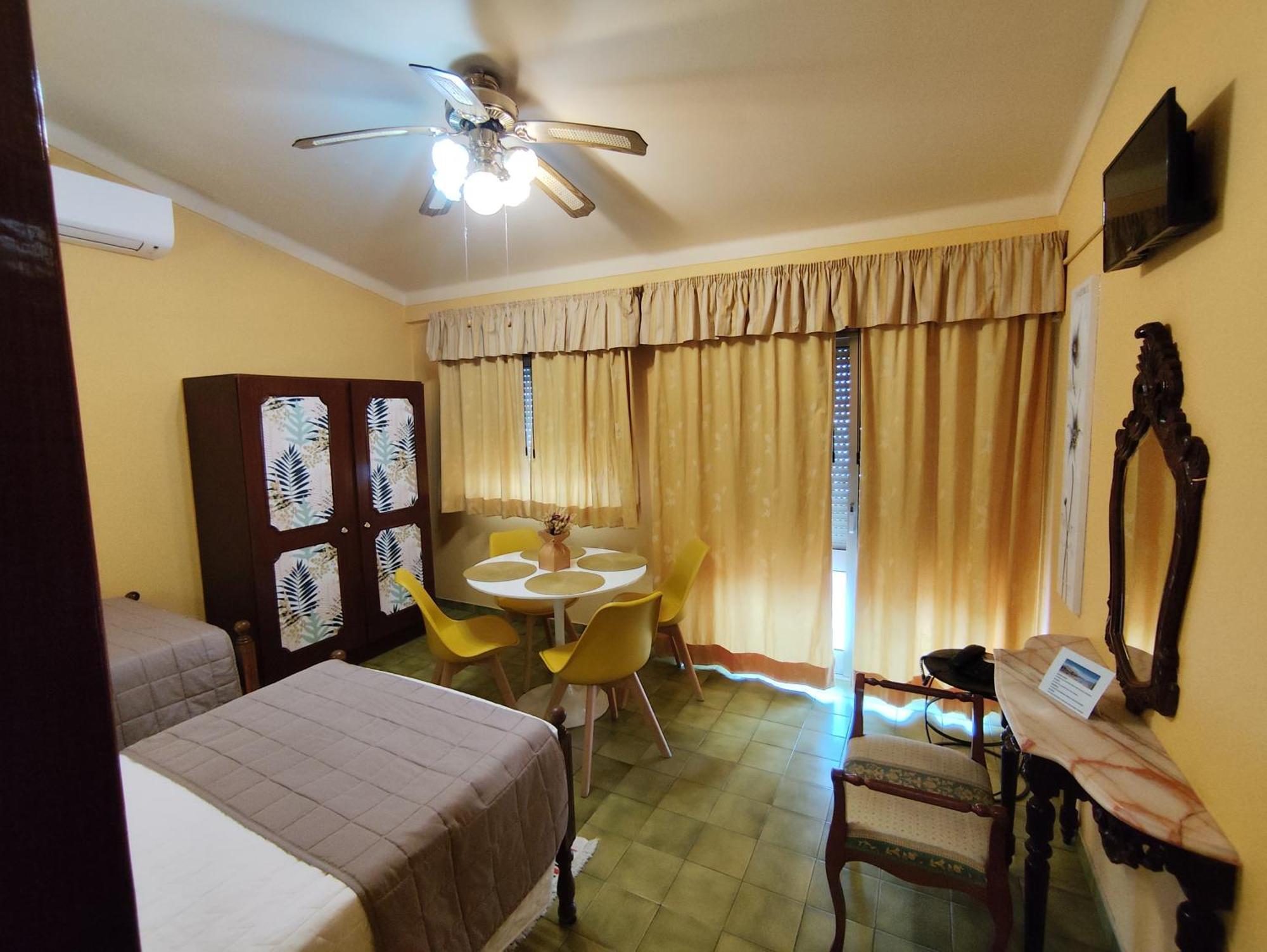 Apartamentos Turisticos Praia Grande Ferragudo  Dış mekan fotoğraf